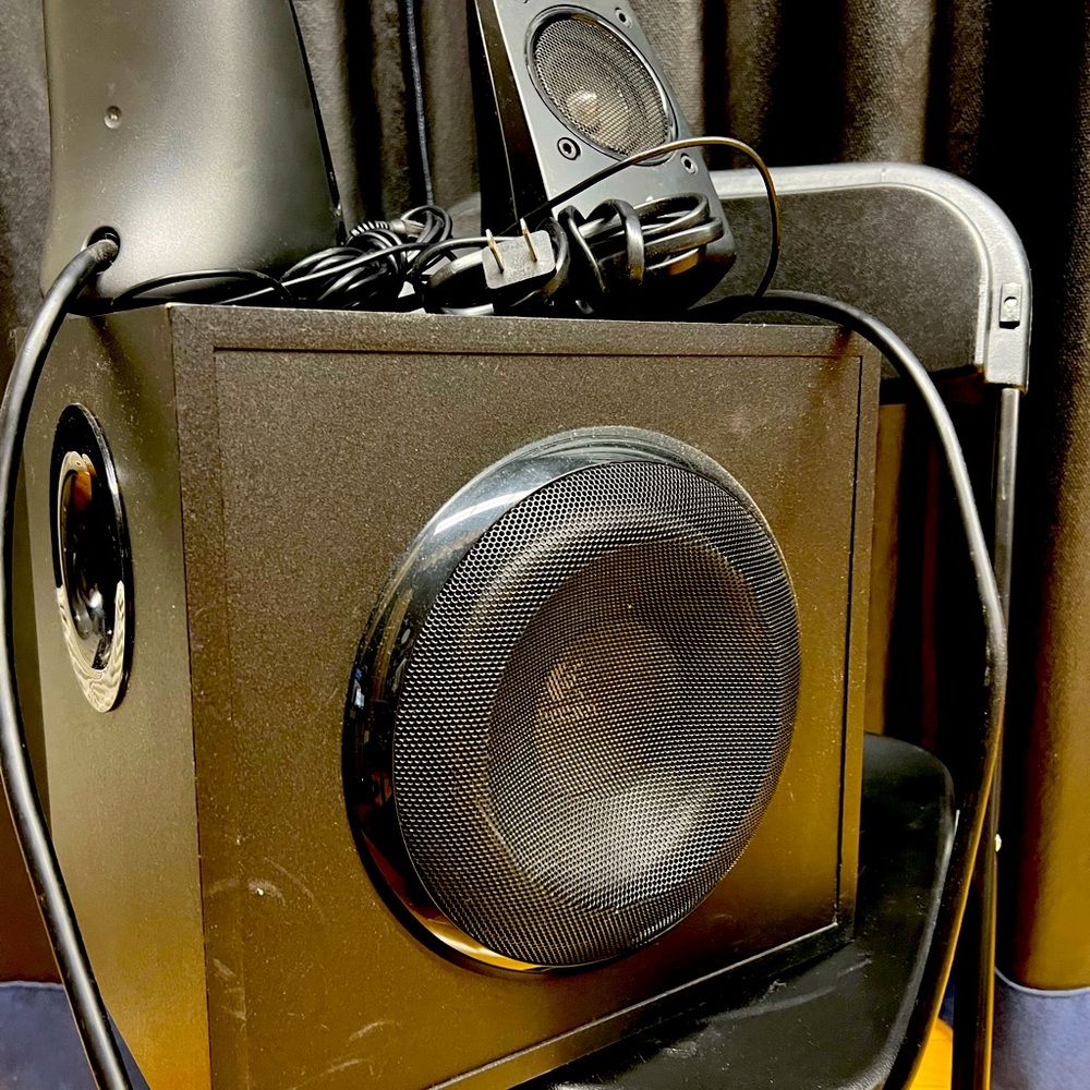 Logitech pro speakers